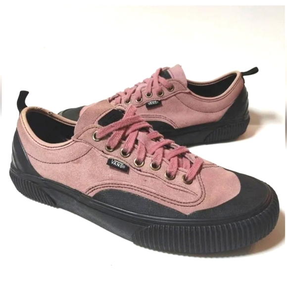 Woman's UltraCush Vans Off The Wall Pink Sneakers, Size 6.5 - Picture 1 of 7